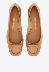 Ferragamo Mara 40 Patent Leather Pumps Beige 01K450 MARA 40 785206 AMARETTI