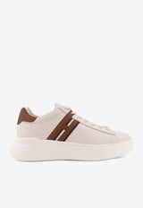 H580 Lace-up Sneakers