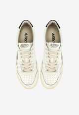 Autry Medalist Low-Top Sneakers White AULWLL_12