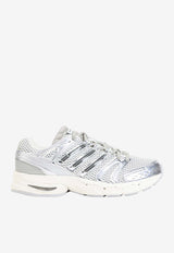 Adistar Control 5 Low-Top Sneakers
