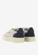 Autry Medalist Low-Top Sneakers White AULMTS29_2a901772-ee60-48df-8669-cd881d89f3b0