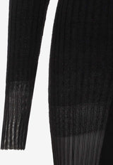 فستان محبوك بقَصة عنق V من مزيج الموهير بطول منتصف الساق