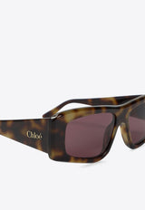 نظارة شمسية بشعار نصي وإطار مستطيل