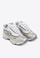 1000 Low-Top Sneakers