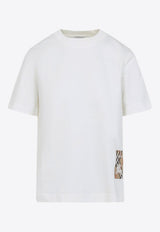 تي شيرت برقعة شعار ورقبة دائرية