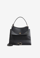 حقيبة كتف نانو متوسطة من الجلد