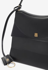 حقيبة كتف نانو متوسطة من الجلد