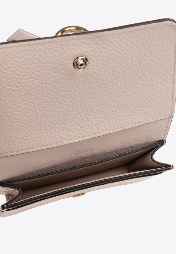 Chloé Logo Charm Tri-Fold Leather Wallet Pink CHC21WP015 F57-084