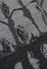 كنزة من الصوف بجمجمة