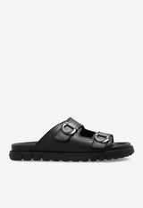 صندل من الجلد بحزام مزدوج