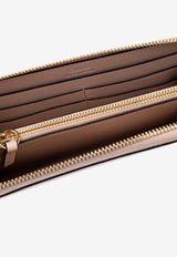 Chloè Iconic Logo Zip-Around Leather Wallet CH25SP488 O16-6J5