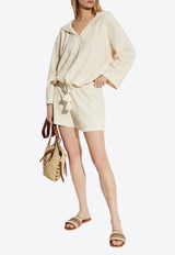 شورت قصير بجاكار شعار الماركة