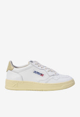 Autry Medalist Low-Top Sneakers White AULW-LL-87