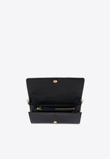 Chloé Grained Leather Logo Chain Clutch Black CHC25SP495O37001 Black
