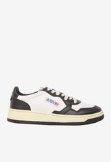Autry Medalist Low Sneakers Monochrome AULM-WB-01