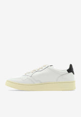 Autry Medalist Low-Top Sneakers White AULMLL22_8d99f0ee-9012-4492-921b-2e79933c196b