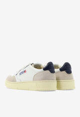 Autry Medalist Low-Top Sneakers White AULMLS28_29142537-029a-4f5a-a18a-7c8eb94ee5db