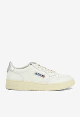 Autry Medalist Low-Top Sneakers White AULWLL05_751abcc7-f89c-42bb-9ac9-33f6f5c15864