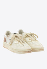 Autry Medalist Low Super Vintage Leather Sneakers White AVLWSV57_2a70da09-7e51-446f-b304-664ca86d88af