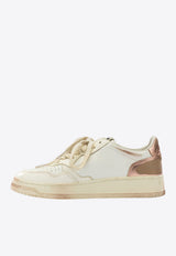 Autry Medalist Low Super Vintage Leather Sneakers White AVLWSV57_2a70da09-7e51-446f-b304-664ca86d88af