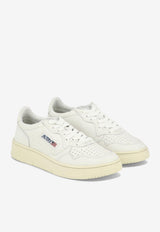 Autry Medalist Low-Top Sneakers White AULWGG04_159b2e5c-7950-4e98-86f4-a7d05b9279b9