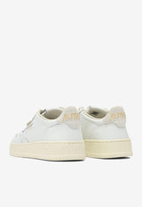 Autry Medalist Low-Top Sneakers White AULWSW01_af2188f2-be7d-41ec-92d7-721d19d1964e