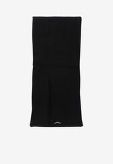 Pinko Ribbed Logo-Patch Scarf 105996A2Z4Z99_dc1ad2ae-807e-4649-9b1d-618a4b926eb8