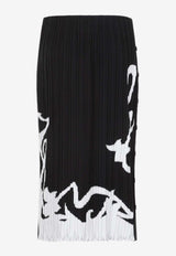 تنورة بكسرات بطول منتصف الساق