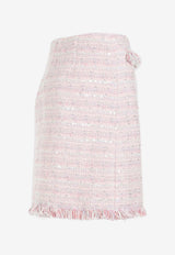 تنورة قصيرة بحبكة تويد