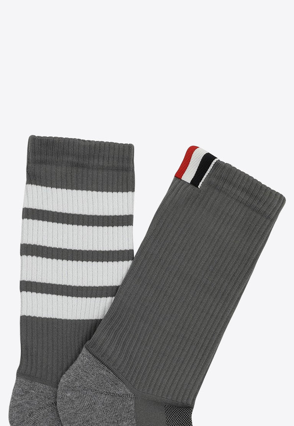 Thom Browne 4-bar Sports Socks Gray MAS158AY6003/M_THOMB-035