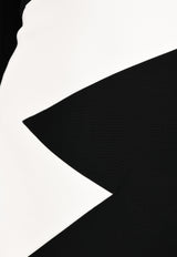 فستان قصير بأكمام مع نمط هندسي الشكل