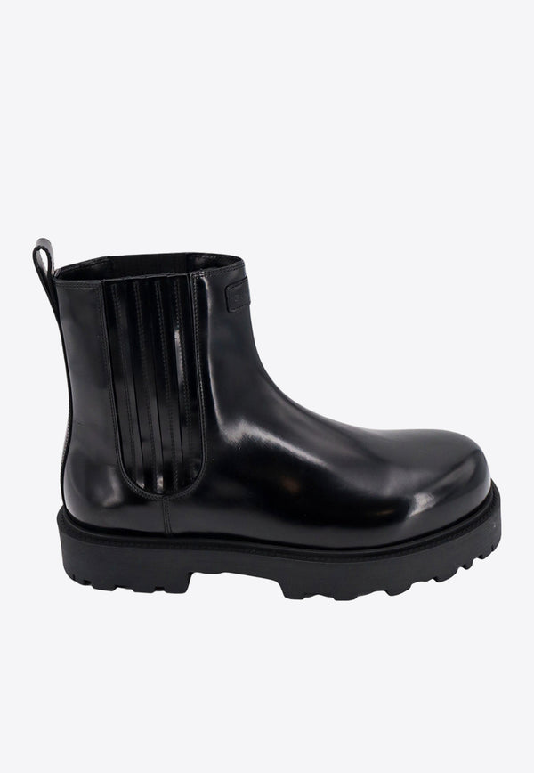 Givenchy Logo Patch Patent- Leather Chelsea Boots Black BH7016H1LQ_001