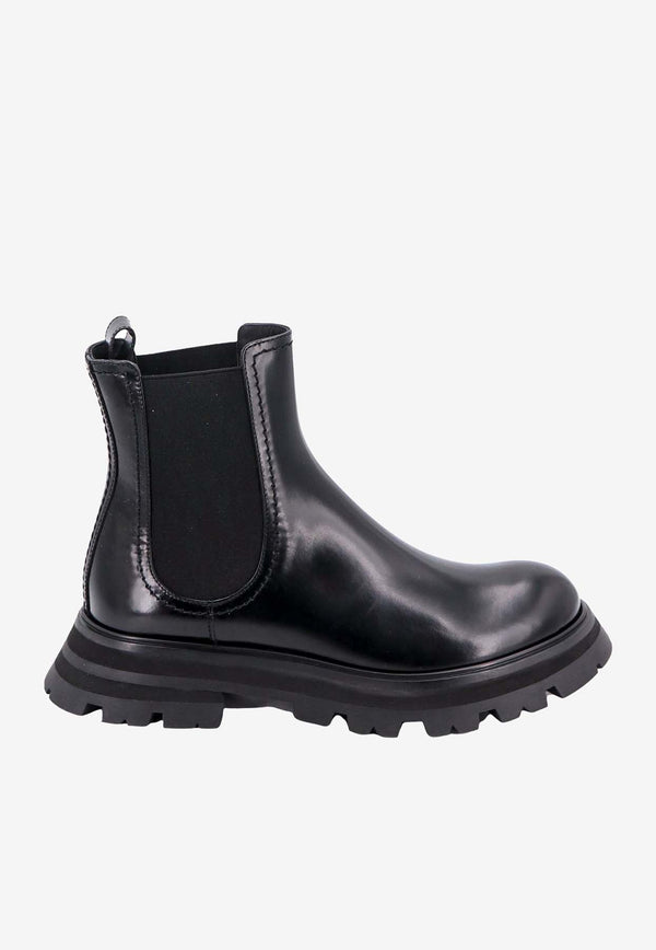 Alexander McQueen Wander Chelsea Leather Boots Black 757487WIDU1_1000