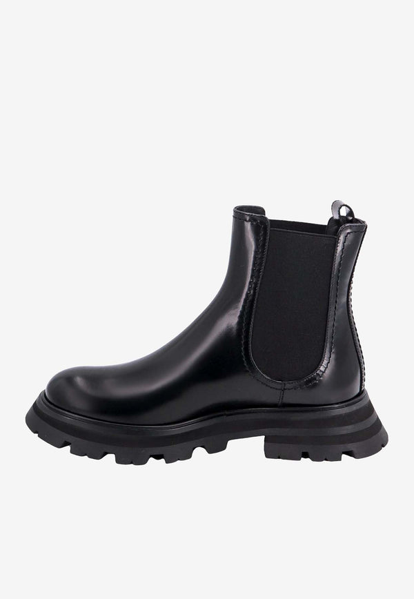 Alexander McQueen Wander Chelsea Leather Boots Black 757487WIDU1_1000