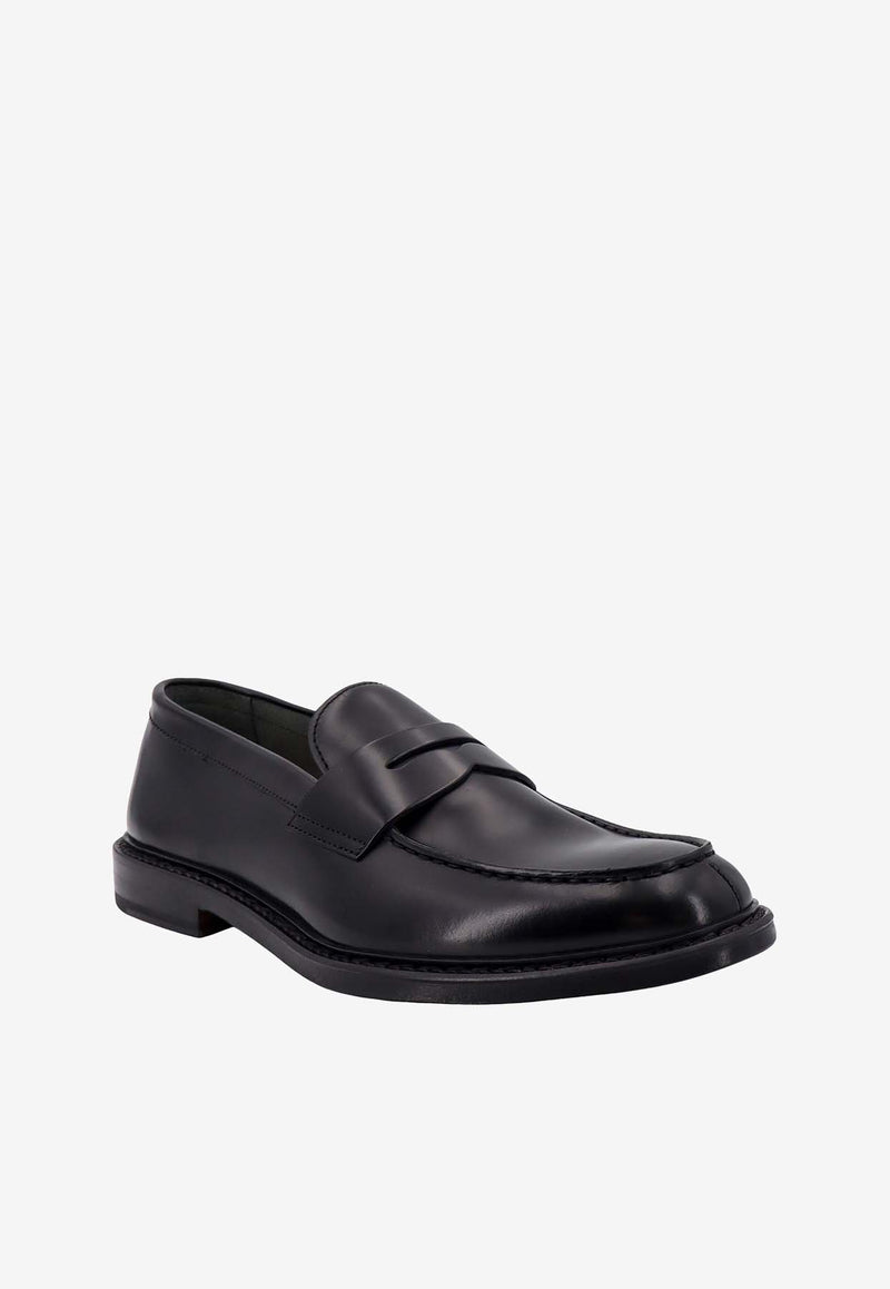 Doucal's Saddle Leather Loafers Black DU2405PHOEUY007_NN00