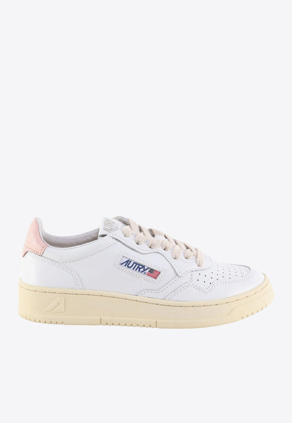Autry Medalist Leather Low-Top Sneakers White AULWLL16_PINK
