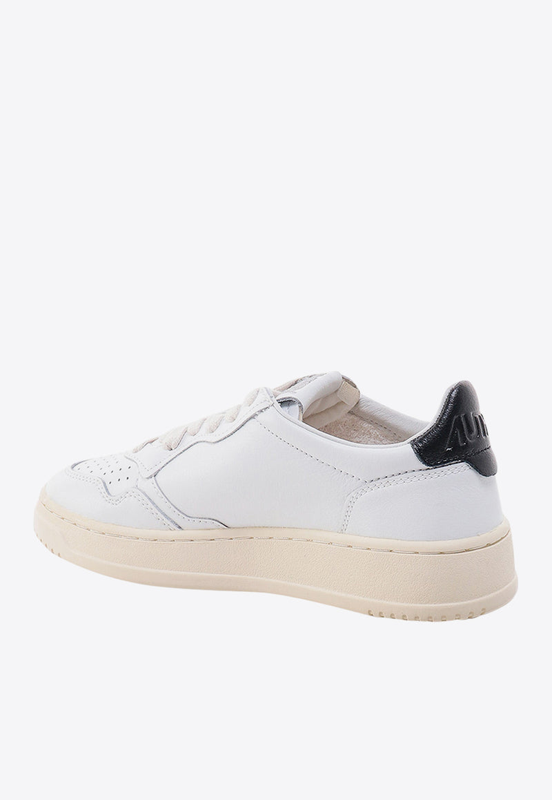 Autry Medalist Leather Low-Top Sneakers White AULWLL22_BLACK