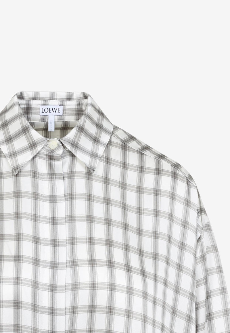 قميص من الحرير بنقشة مربعات