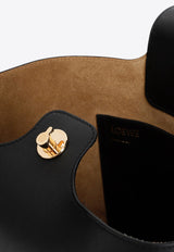 Medium Pebble Bucket Shoulder Bag