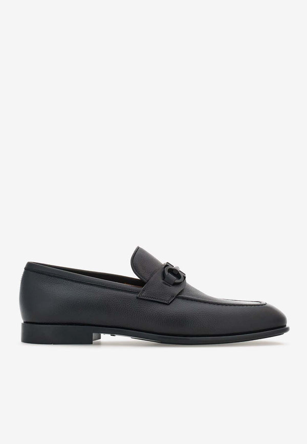 Salvatore Ferragamo Foster Gancini Leather Loafers Black 021669 FOSTER 768931 NERO