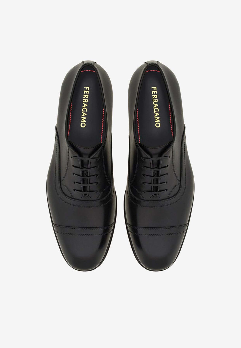 Salvatore Ferragamo Cortez Oxford Lace-Up Shoes 027995 CORTEZ 775110 NERO Black