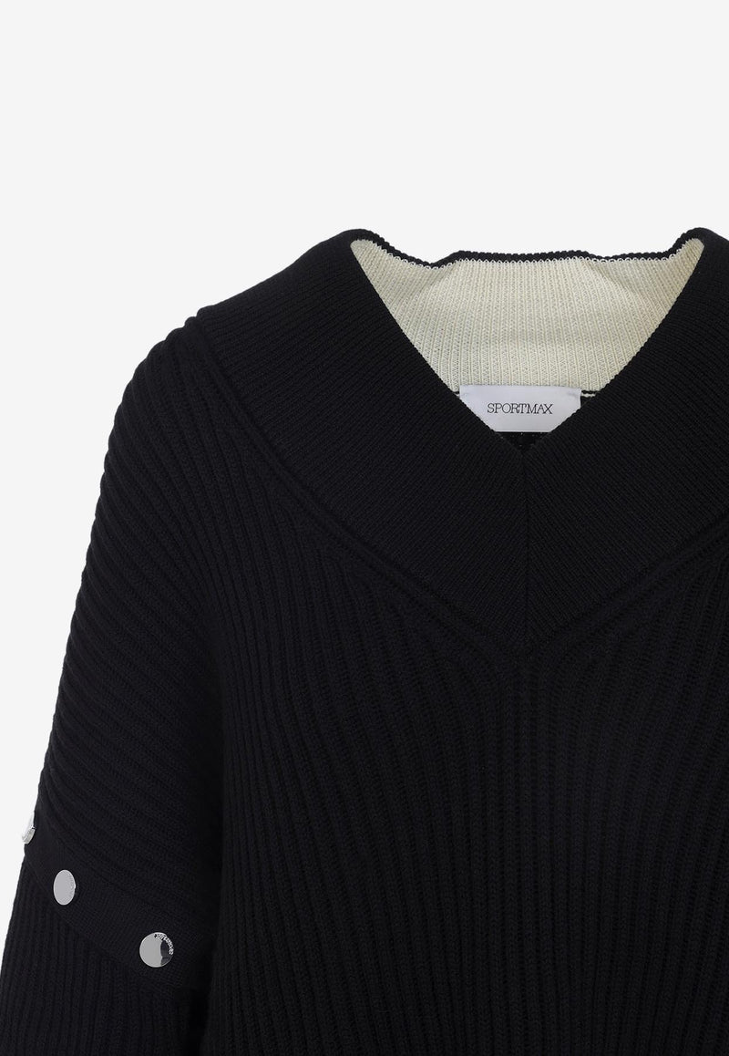Tay V-neck Snap-Buttons Sweater