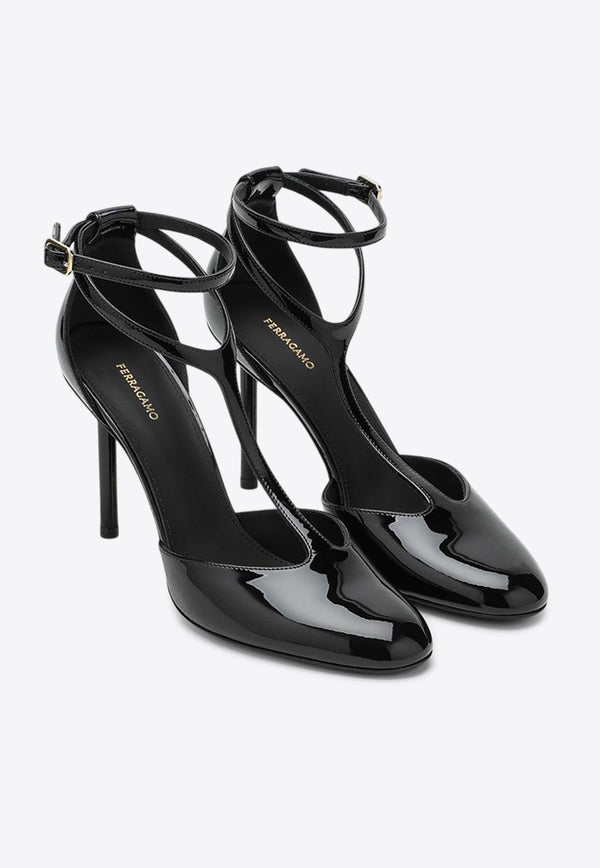 Salvatore Ferragamo Lysandra 95 T-strap Pumps in Patent Leather Black 07772081CLE/P_FERRA-NR