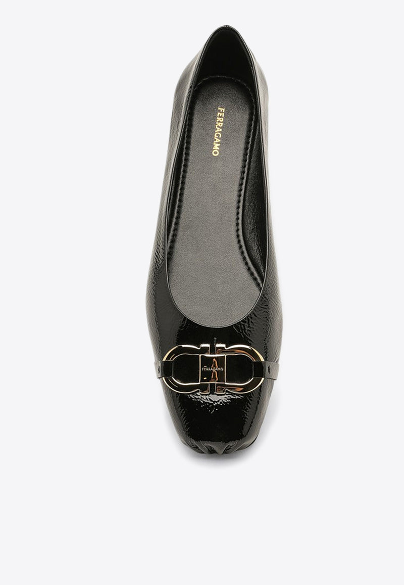 Salvatore Ferragamo Gancini Buckle Patent Leather Ballet Flats Black 07774251CLE/P_FERRA-NR