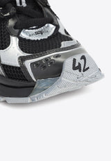 Runner Low-Top Sneakers