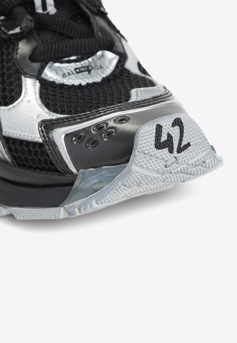 Runner Low-Top Sneakers