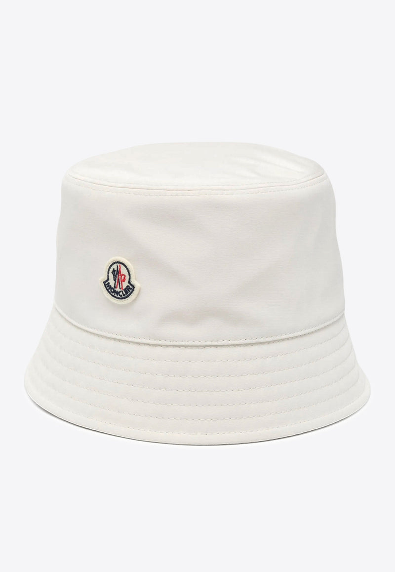 Moncler Logo Patch Bucket Hat White K10933B000255983X_050