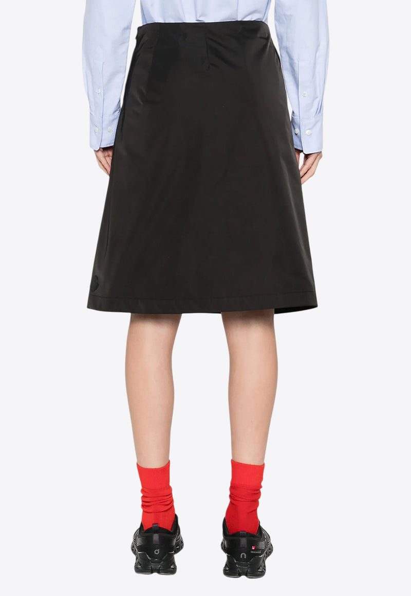 Moncler Logo Patch Zipped Skirt Black K10932D000225988K_999