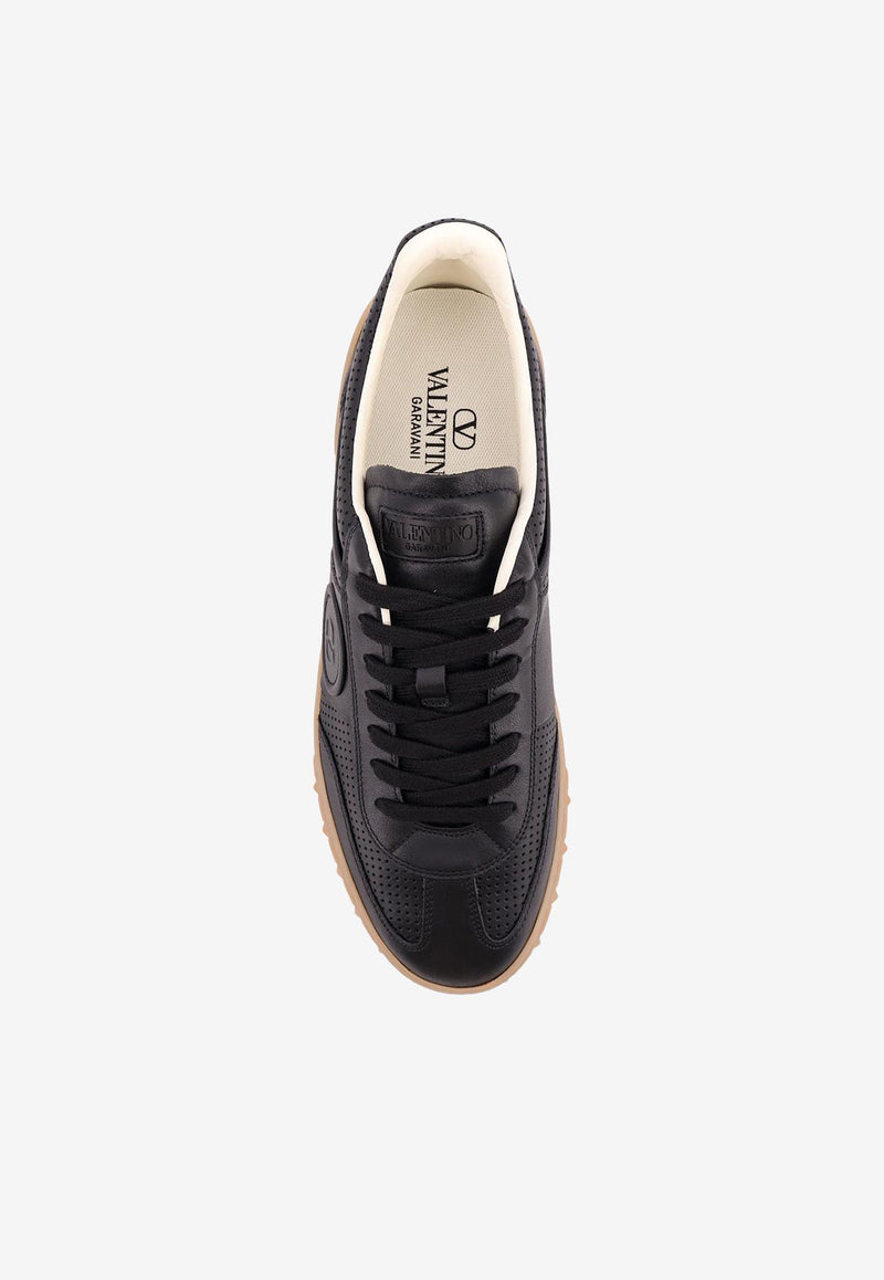 Valentino Upvillage Low-Top Leather Sneakers Black 7Y2S0H77TFT0NO_NERO/NERO/NERO/AMBRA_29844010