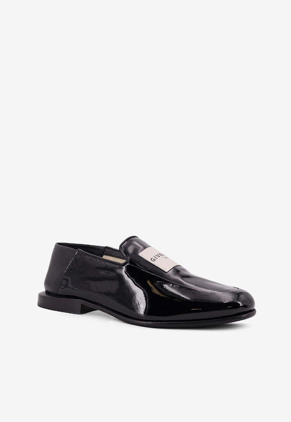 Givenchy Label Patent Leather Loafers Black BE2028E2FS001_Black_29841800
